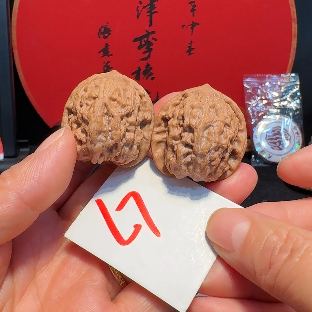 文玩核桃把件肚38九月