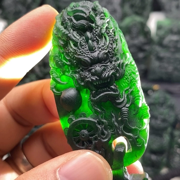 定制翡翠未镶嵌天然翡翠A货龙牌