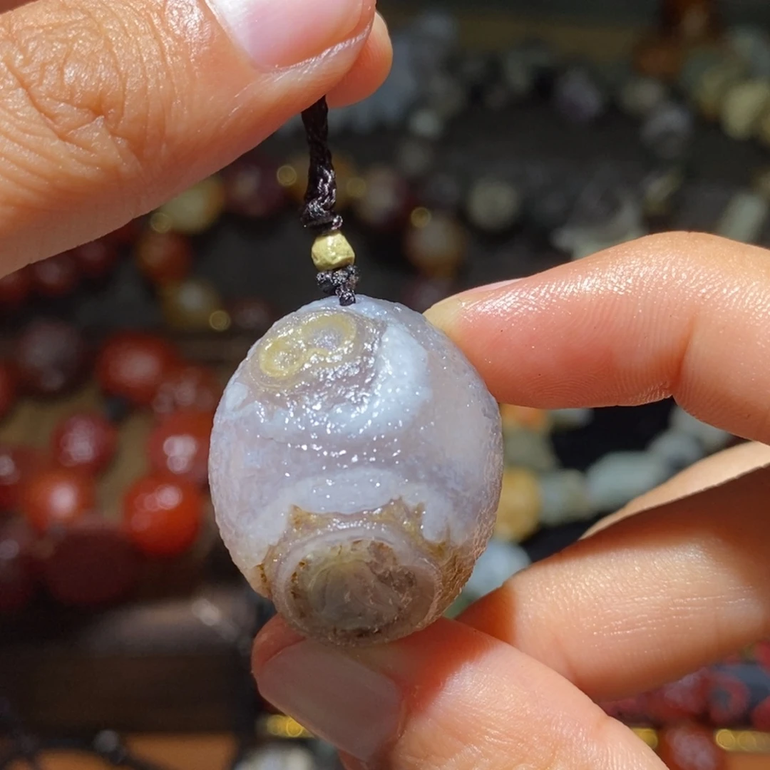 玛瑙/玉髓未镶嵌珠宝半成品