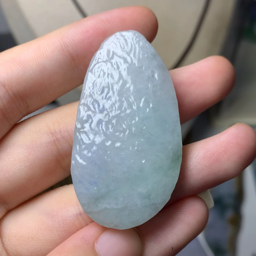 翡翠未镶嵌颈饰吊坠