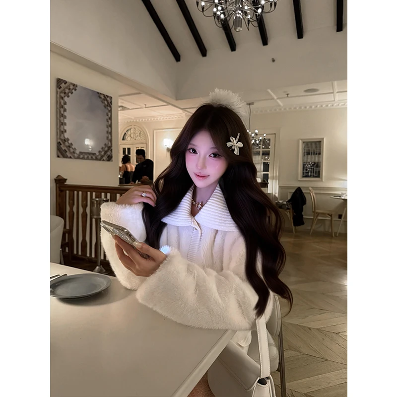 白色毛毛短外套女2025冬季新款甜美软糯高级感小个子环保皮草上衣