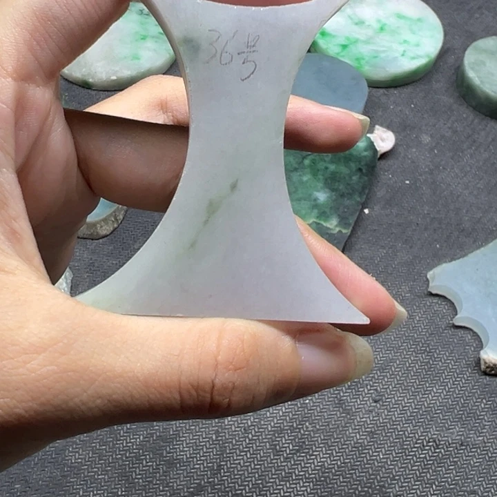 未镶嵌定制翡翠缅甸翡翠