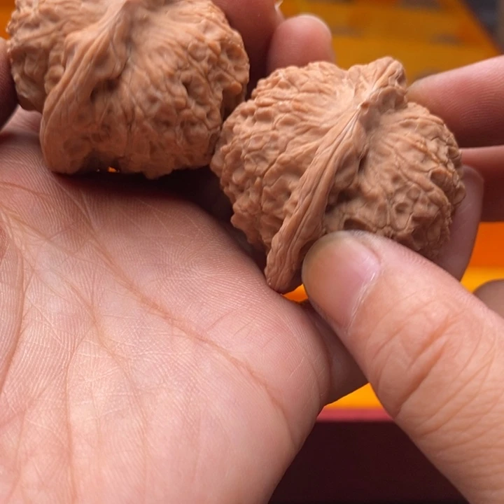 文玩核桃把件血麒麟42尺