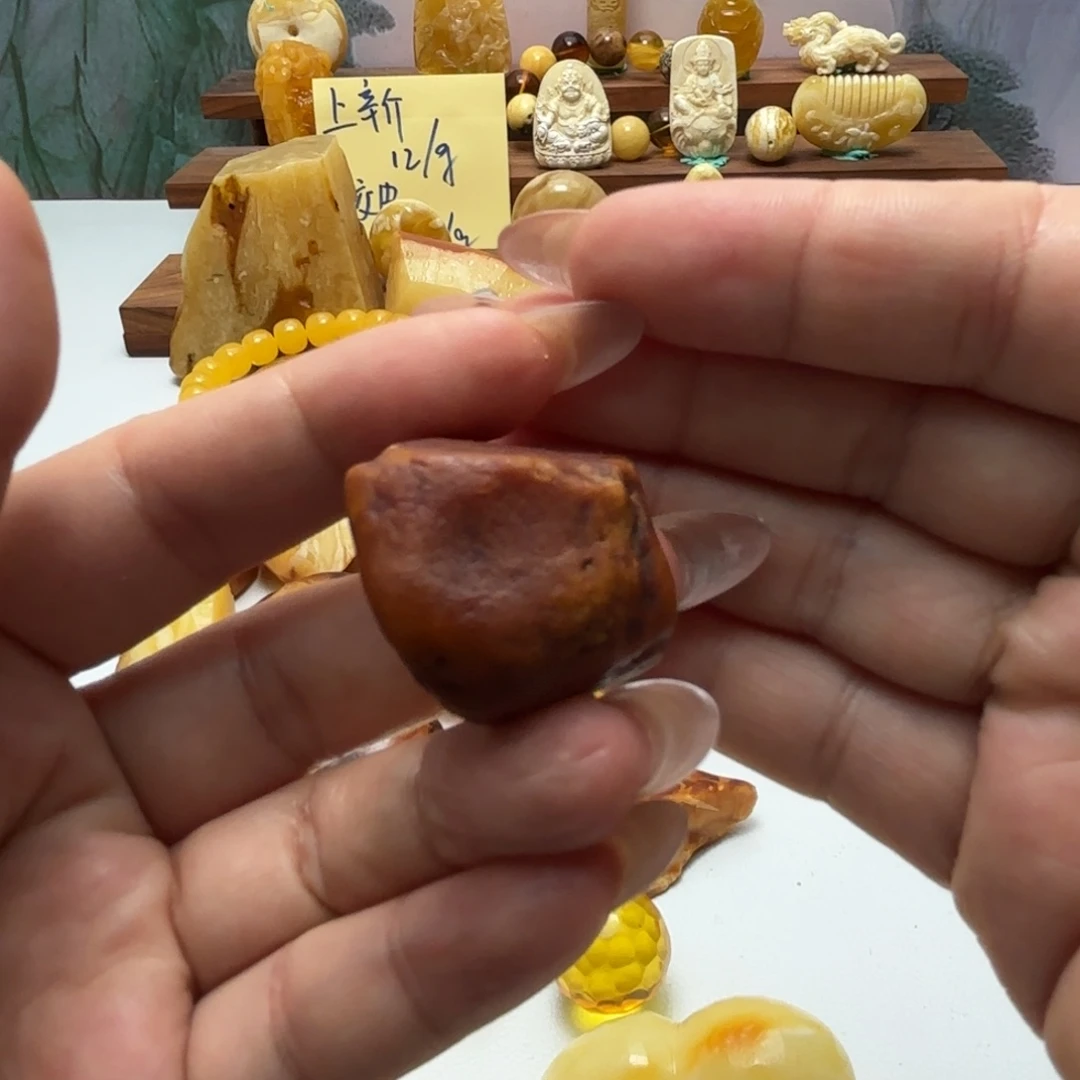 義***鸡未镶嵌定制琥珀琥珀