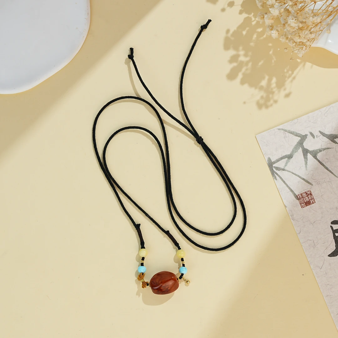 周西西精美珠宝18K南红随型项链1.7*1.3*1.3百搭多样性发货20343