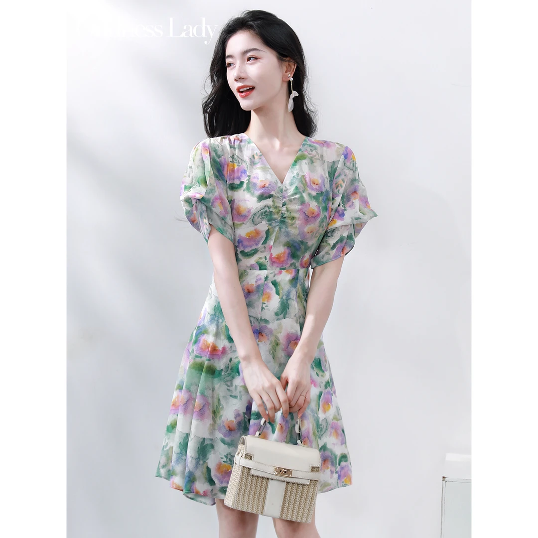 年轻版真丝连衣裙女夏2025新款高级感桑蚕丝小个子巨好看的裙子夏
