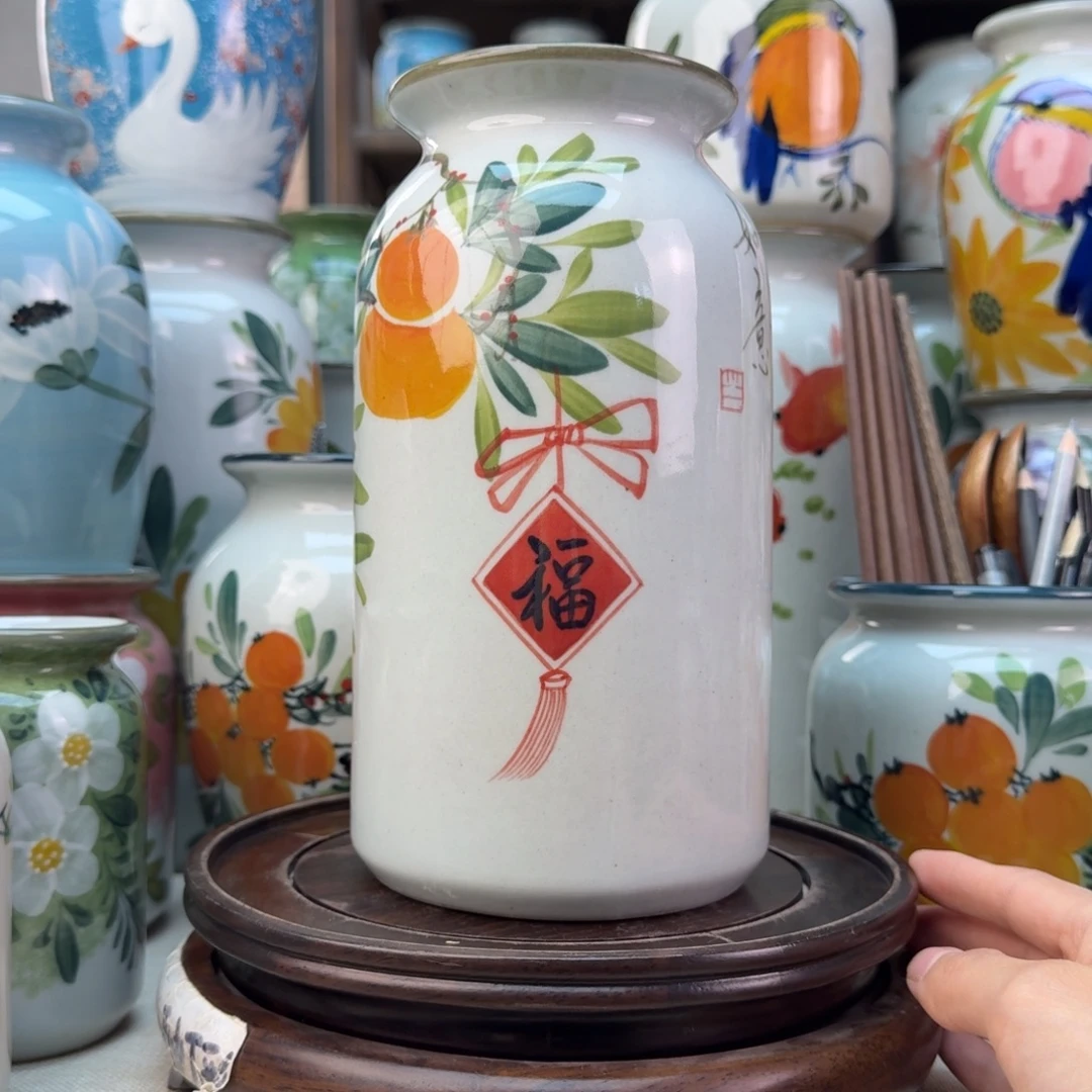 景德镇纯手绘陶瓷花瓶