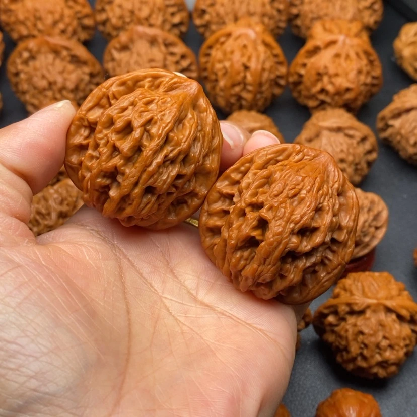 【闪购商品】文玩核桃把件42虎头