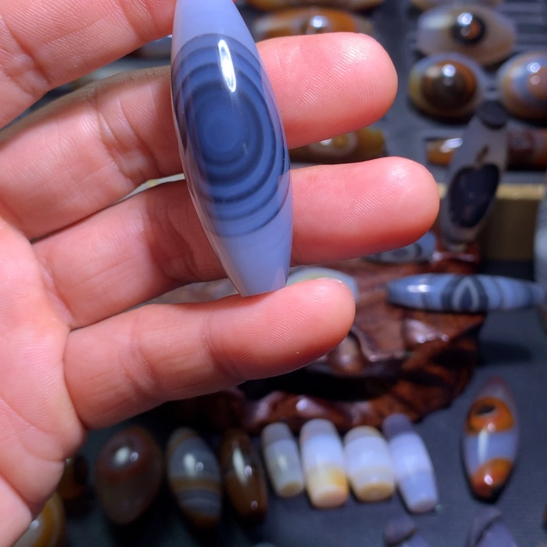 小***店玛瑙/玉髓未镶嵌颈饰