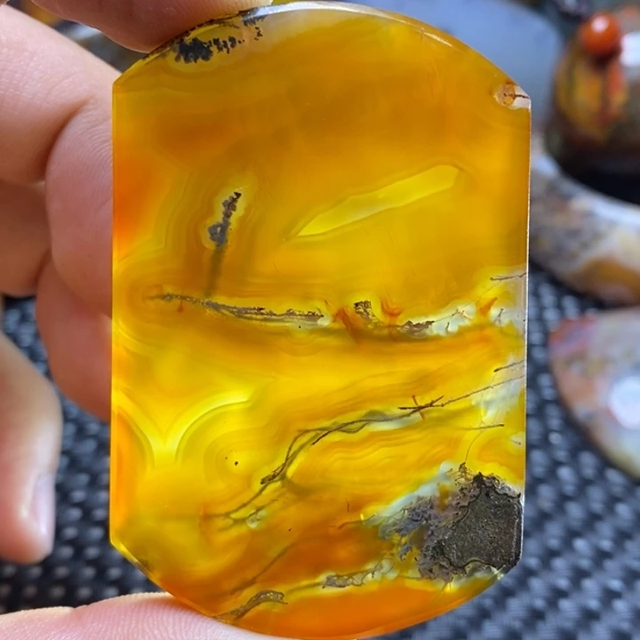 玛瑙/玉髓颈饰未镶嵌