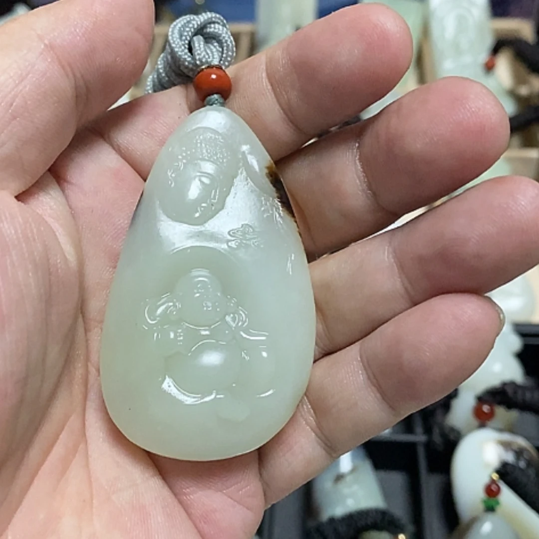 【闪购商品】和田玉未镶嵌颈饰不**迷