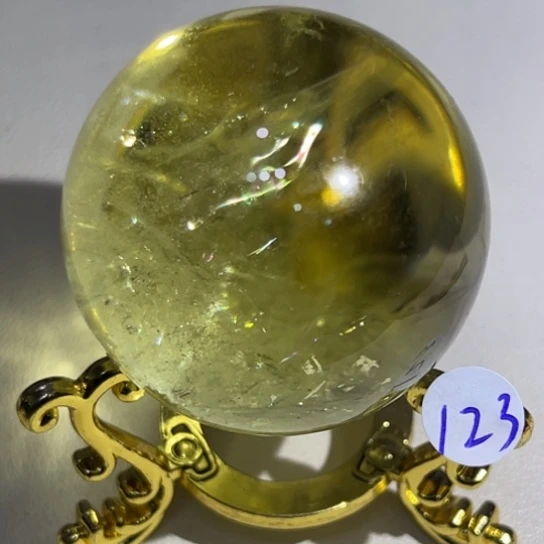 未镶嵌大型摆件（非配饰）黄晶