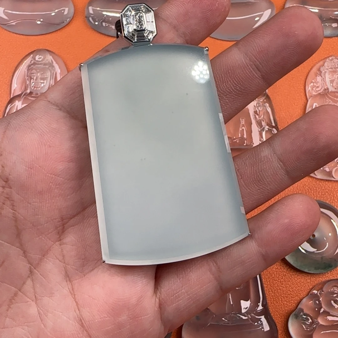 定制翡翠18K金镶嵌天然