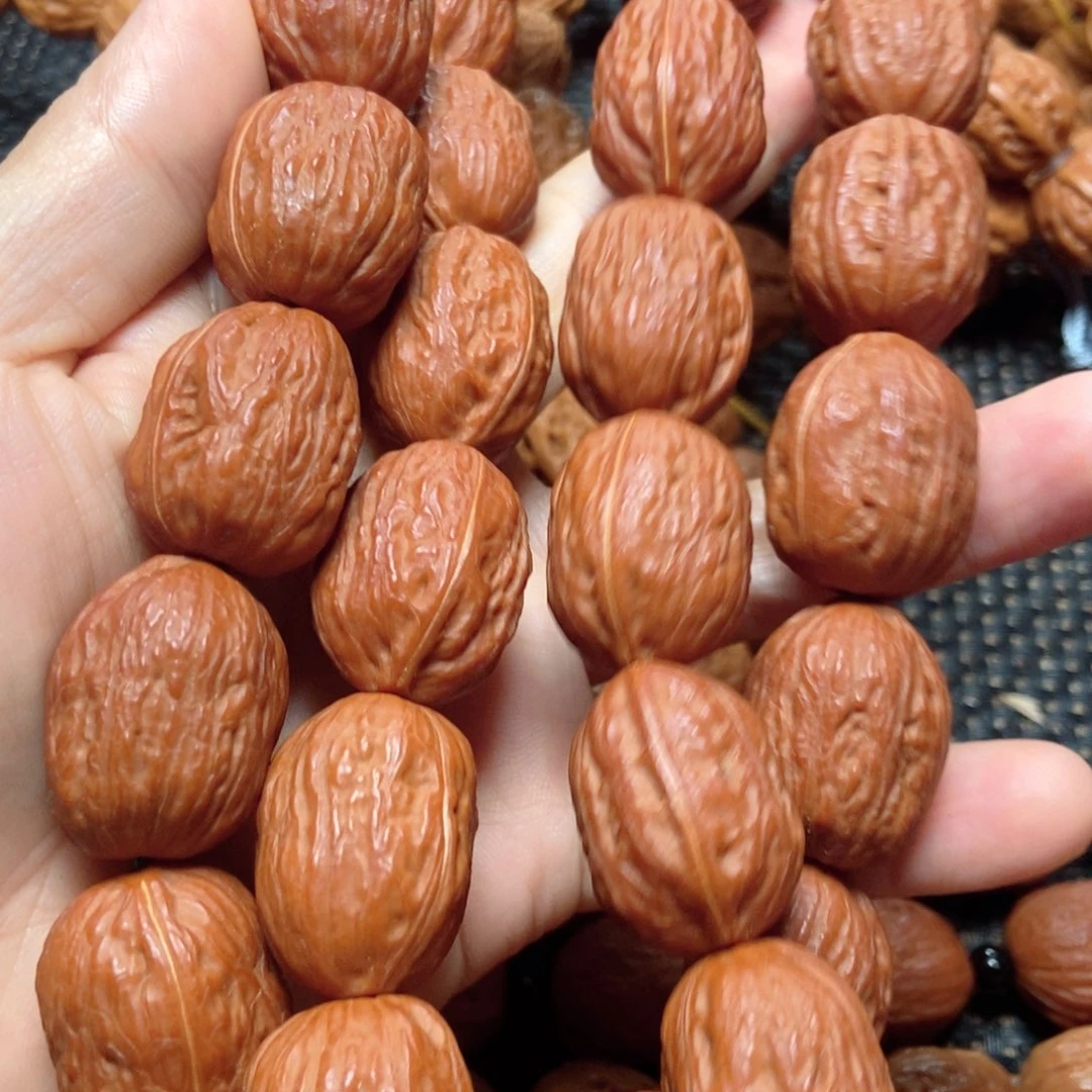 小***下手串桃核大枣脖挂