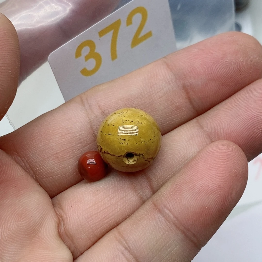 未镶嵌南红玛瑙珠宝奇石