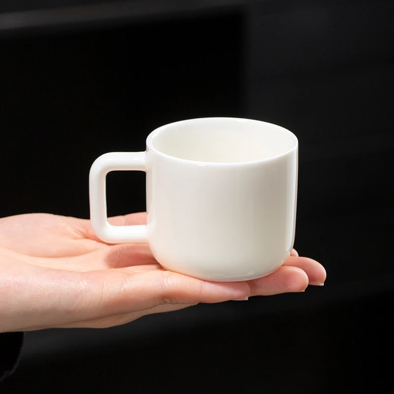 轻奢风简约羊脂玉陶瓷功夫茶杯100ML防烫隔热带把纯色泡茶杯茶咖