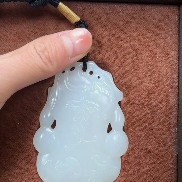 未镶嵌和田玉挂件