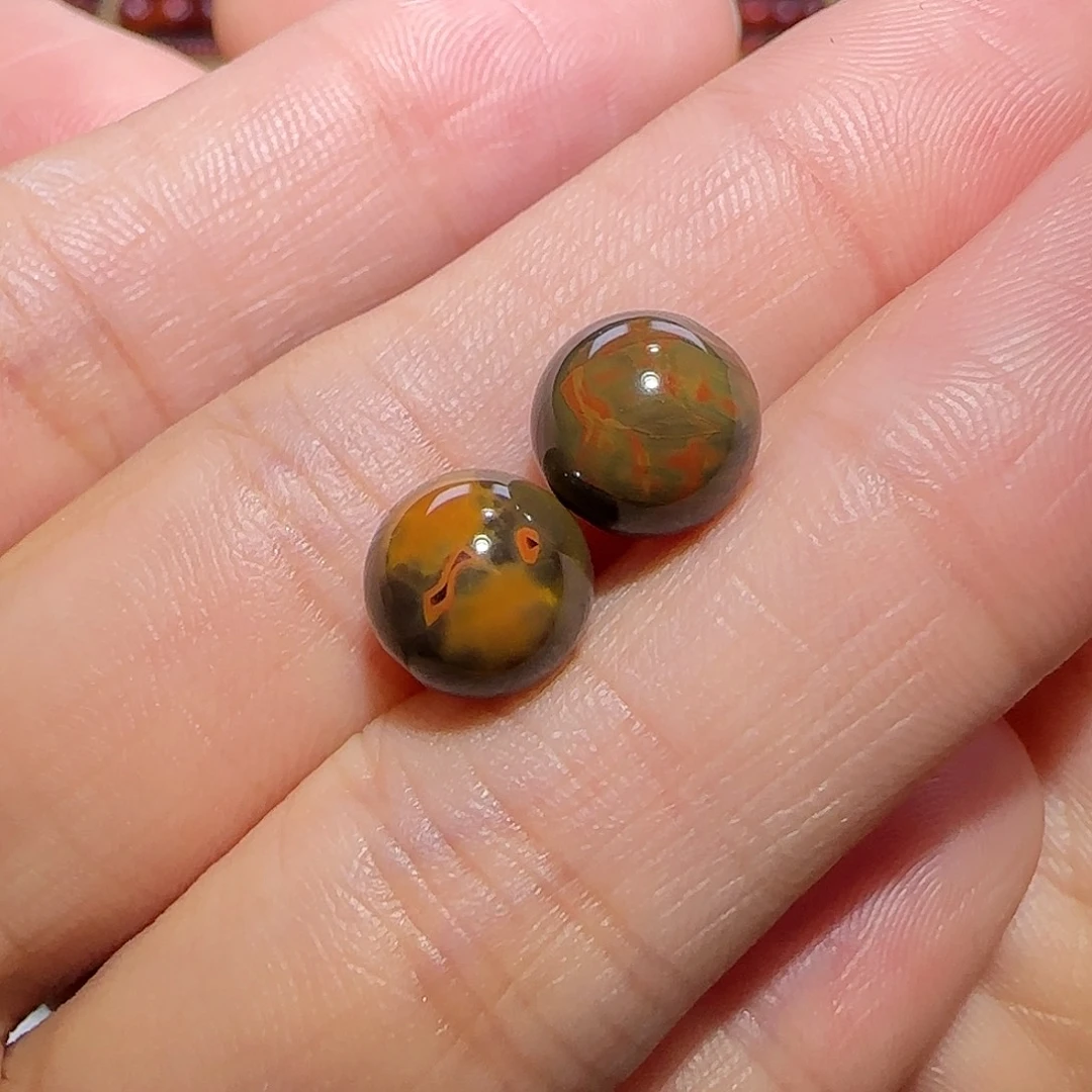 未镶嵌南红玛瑙珠宝奇石