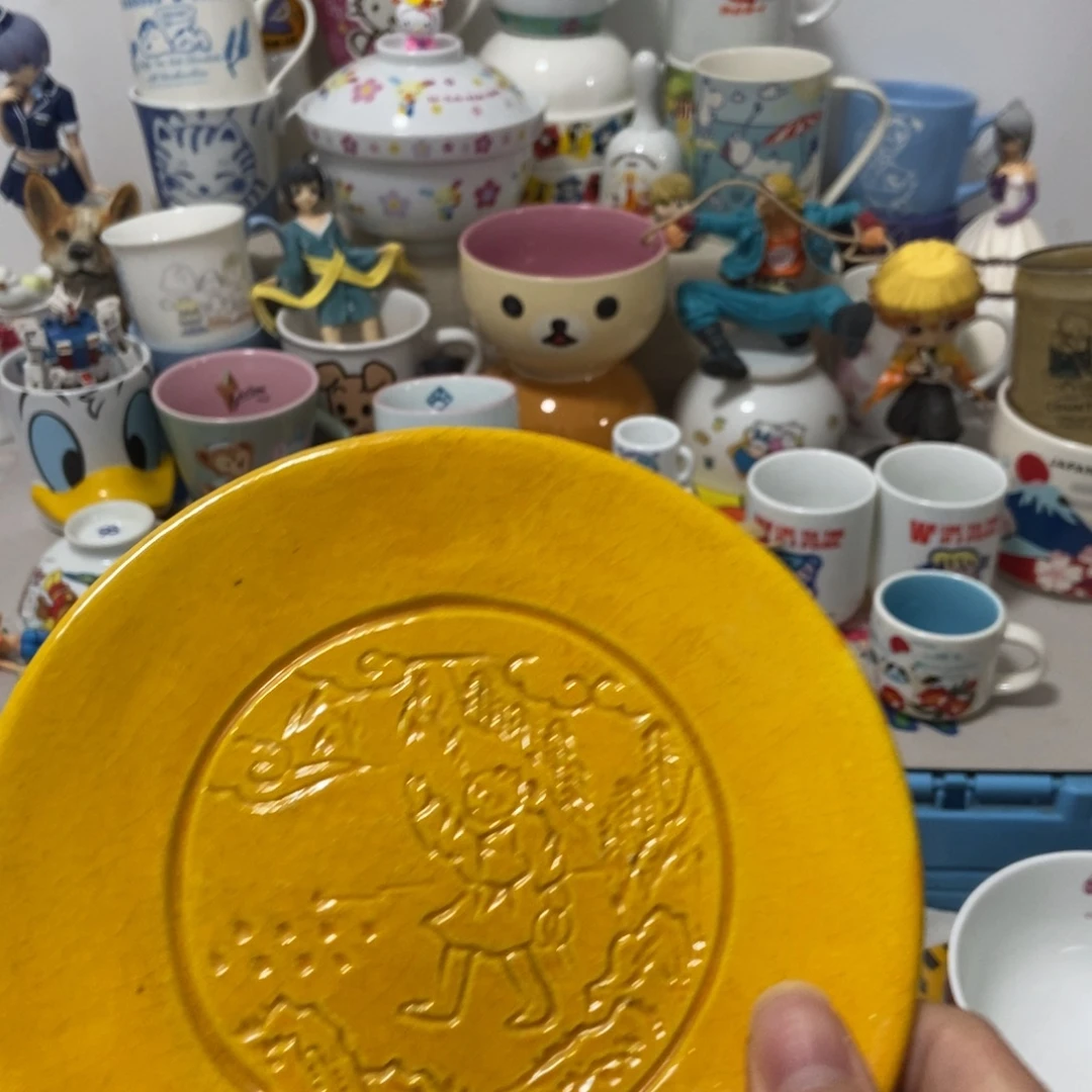 晴****瓷片陶瓷默认黄色盘