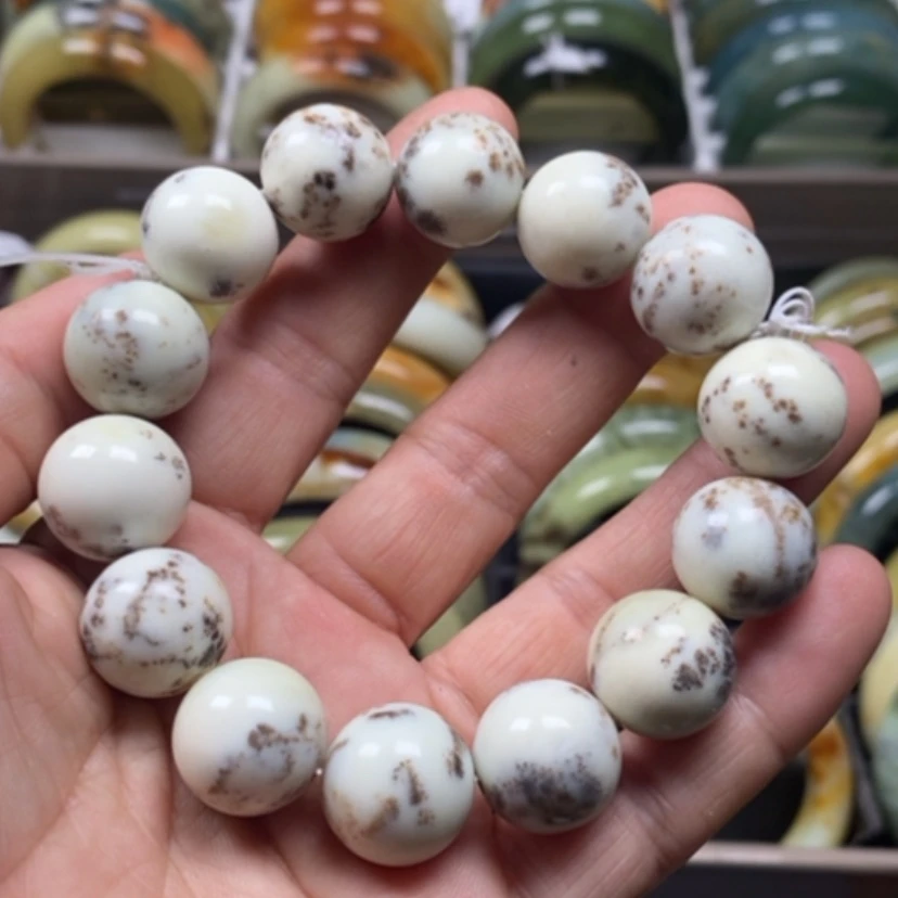 【闪购商品】蛇纹石玉手镯未镶嵌