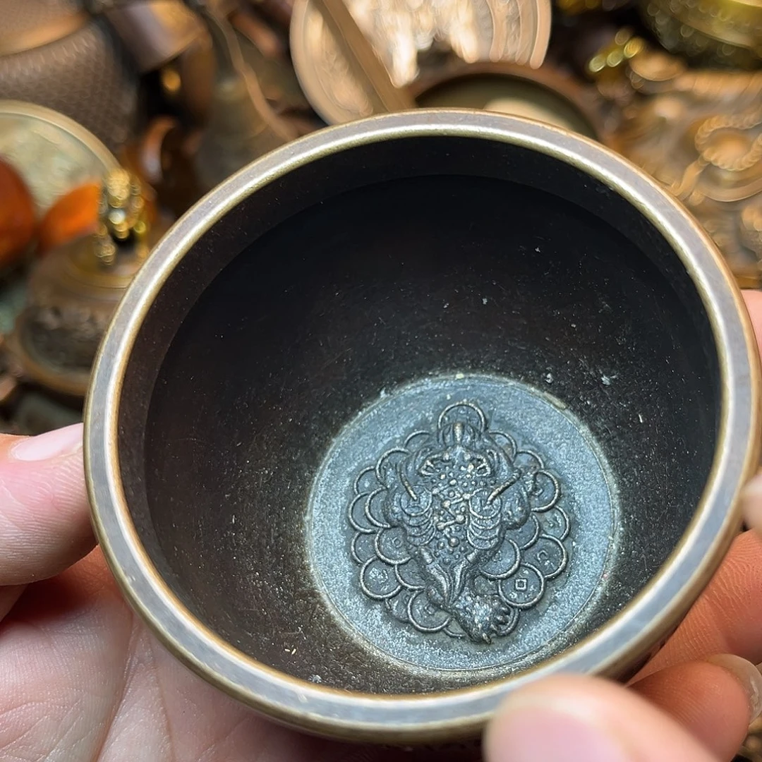 精美铜器工艺品等