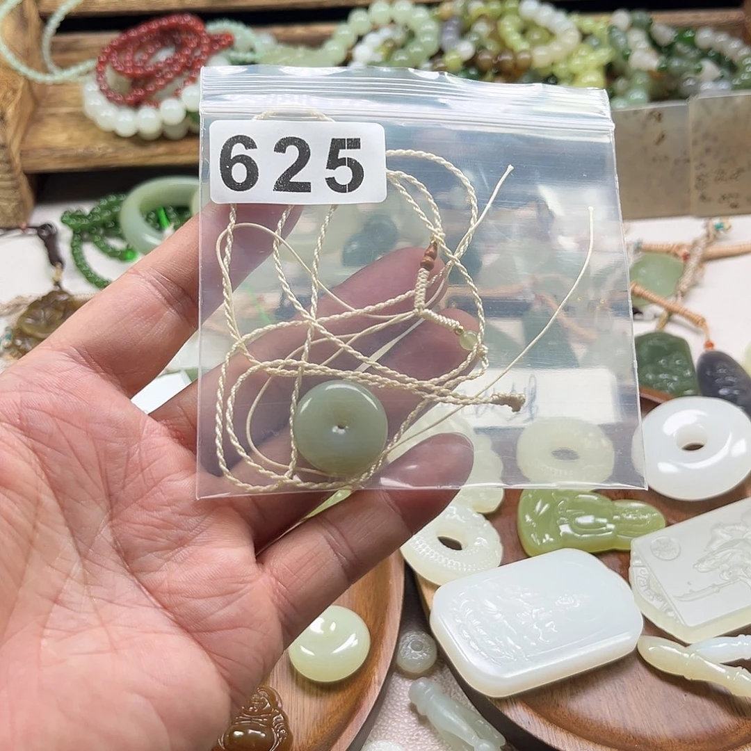 恋***姐玉个人收藏饰品孤品