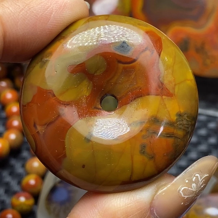 玛瑙/玉髓颈饰未镶嵌