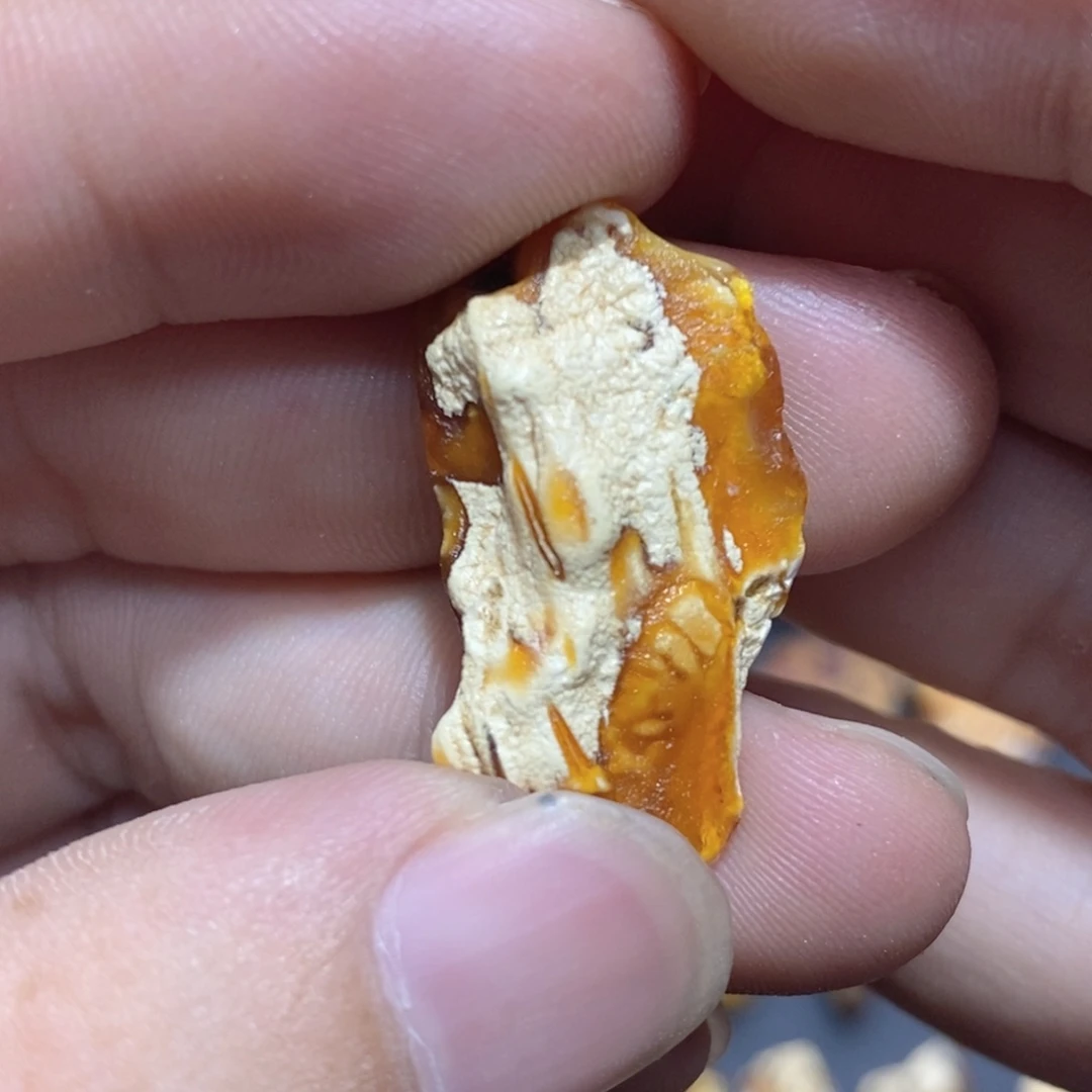 定制琥珀蜜蜡原石定制