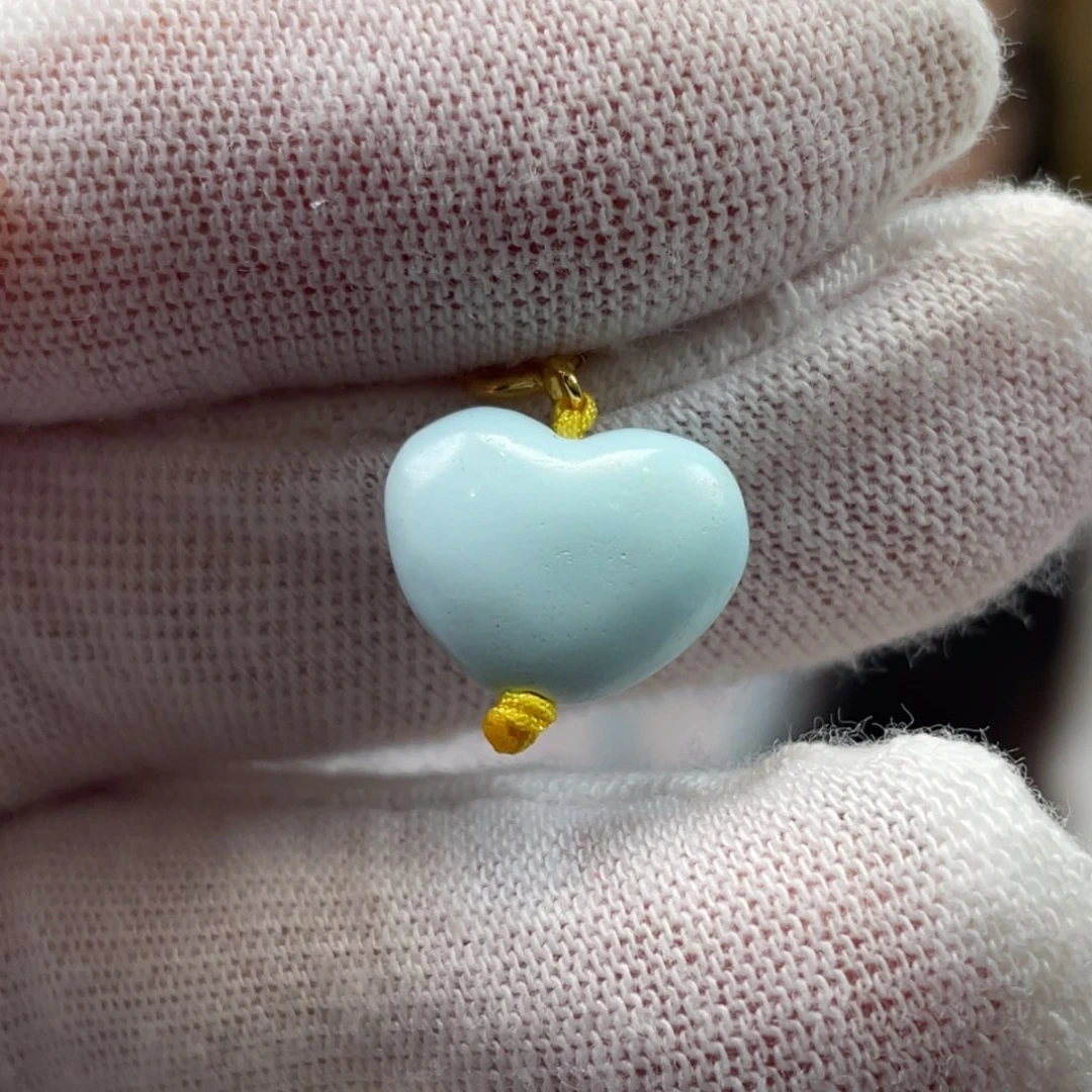 绿松石未镶嵌挂件