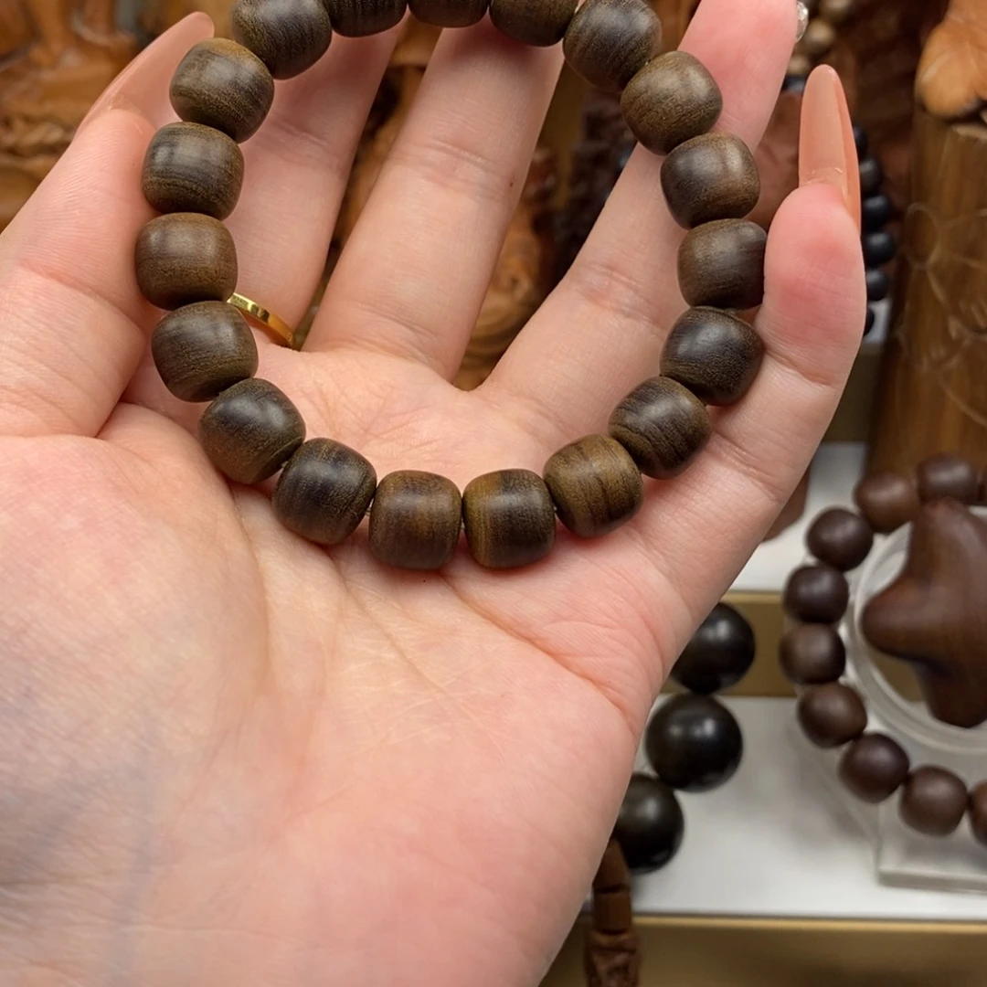 檀香木手串/手链腾****基迈索尔老山檀黑沉10.11奶香