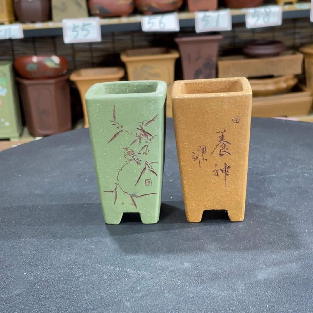 紫砂花盆紫砂花盆在这里