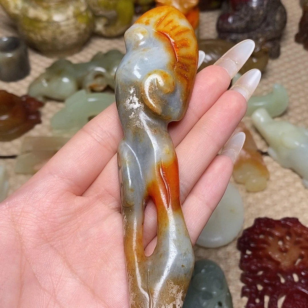 未镶嵌蛇纹石玉颈饰