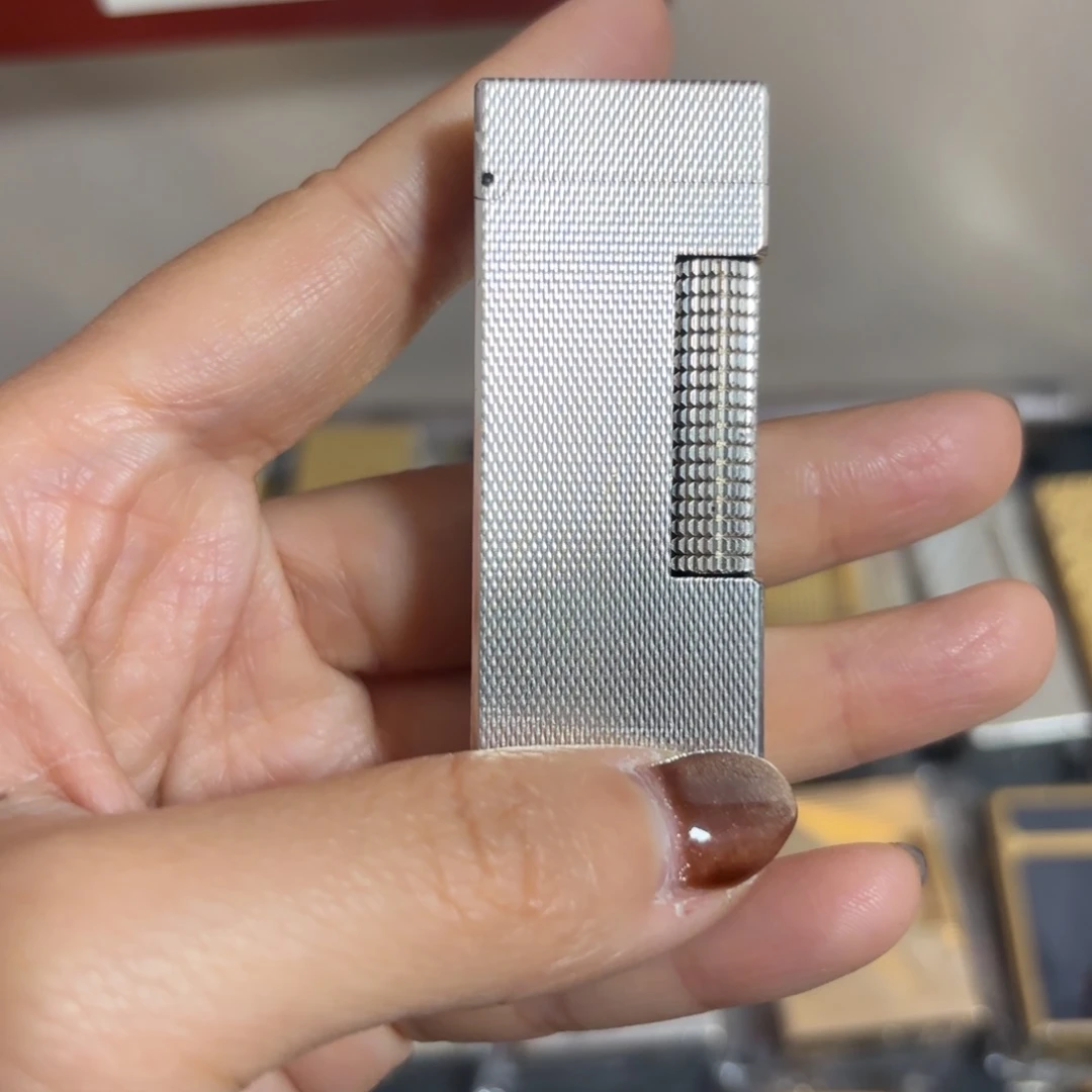 都登卡中古打火机