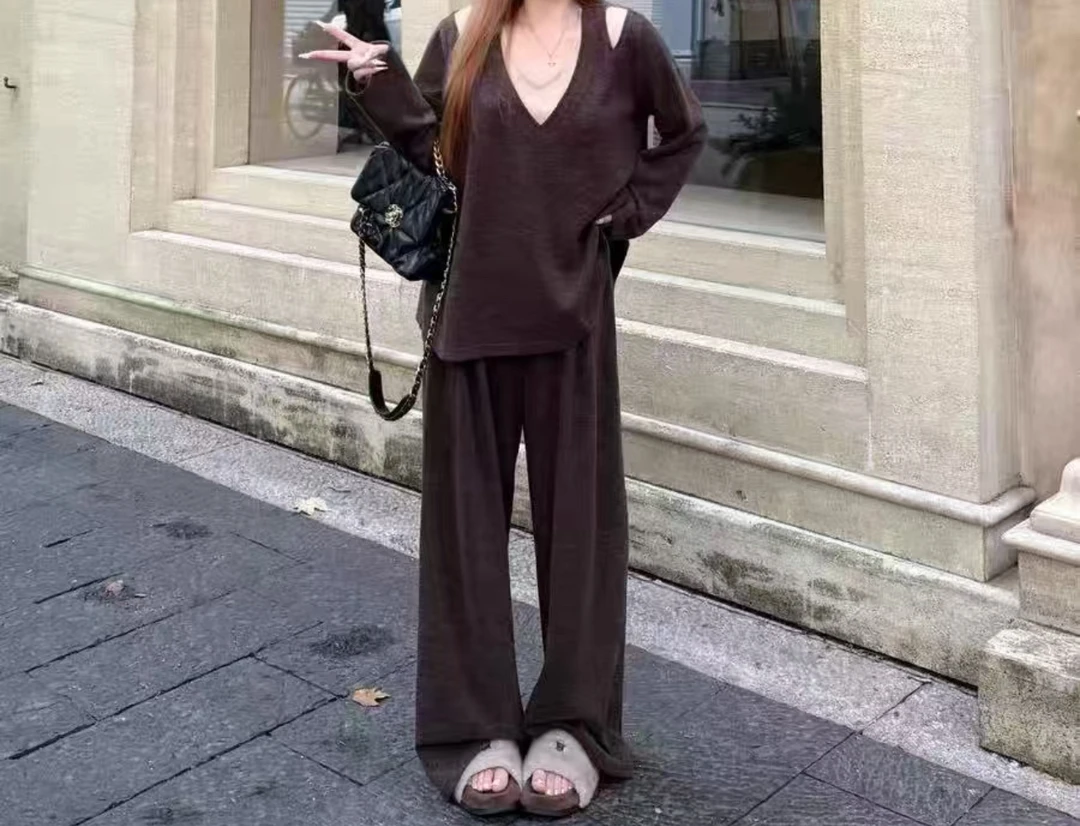 秋冬显瘦V领拼接上衣搭配阔腿裤套装