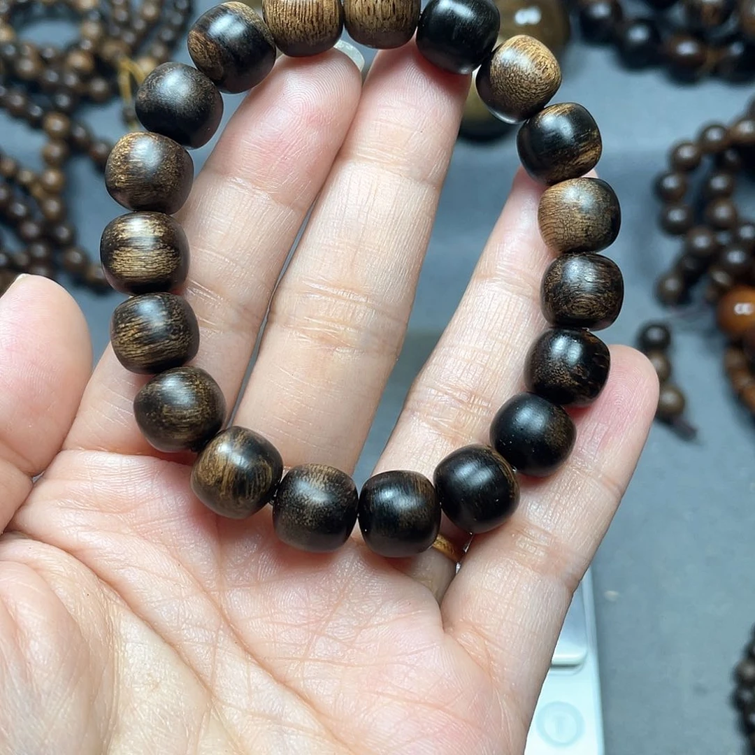 沉香手串白棋瘤疤1.0