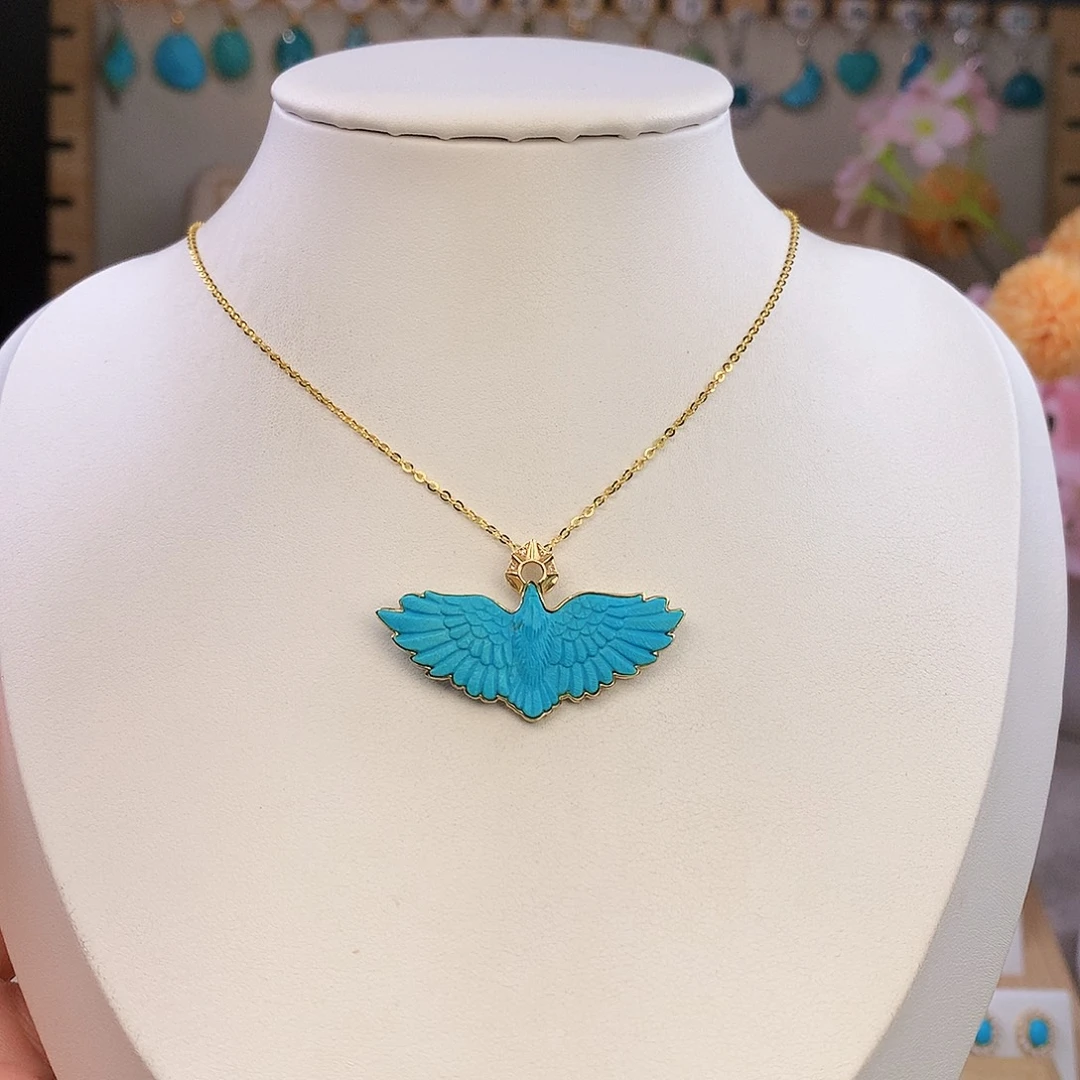 18K金镶嵌绿松石颈饰