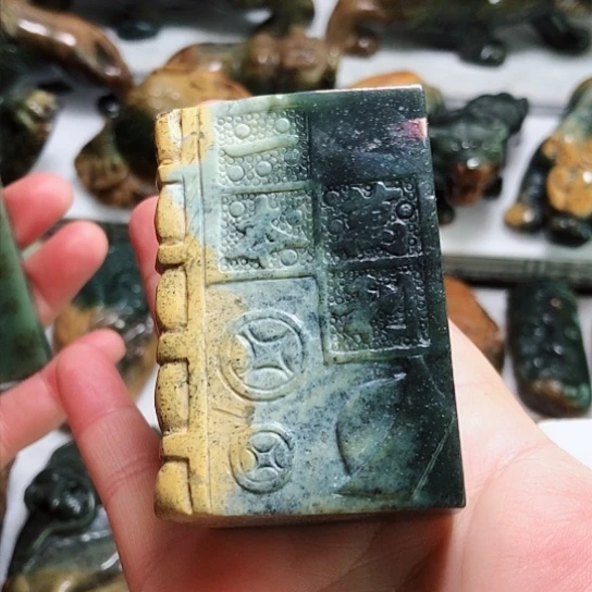 岫岩河磨玉（透闪石质玉）把件未镶嵌