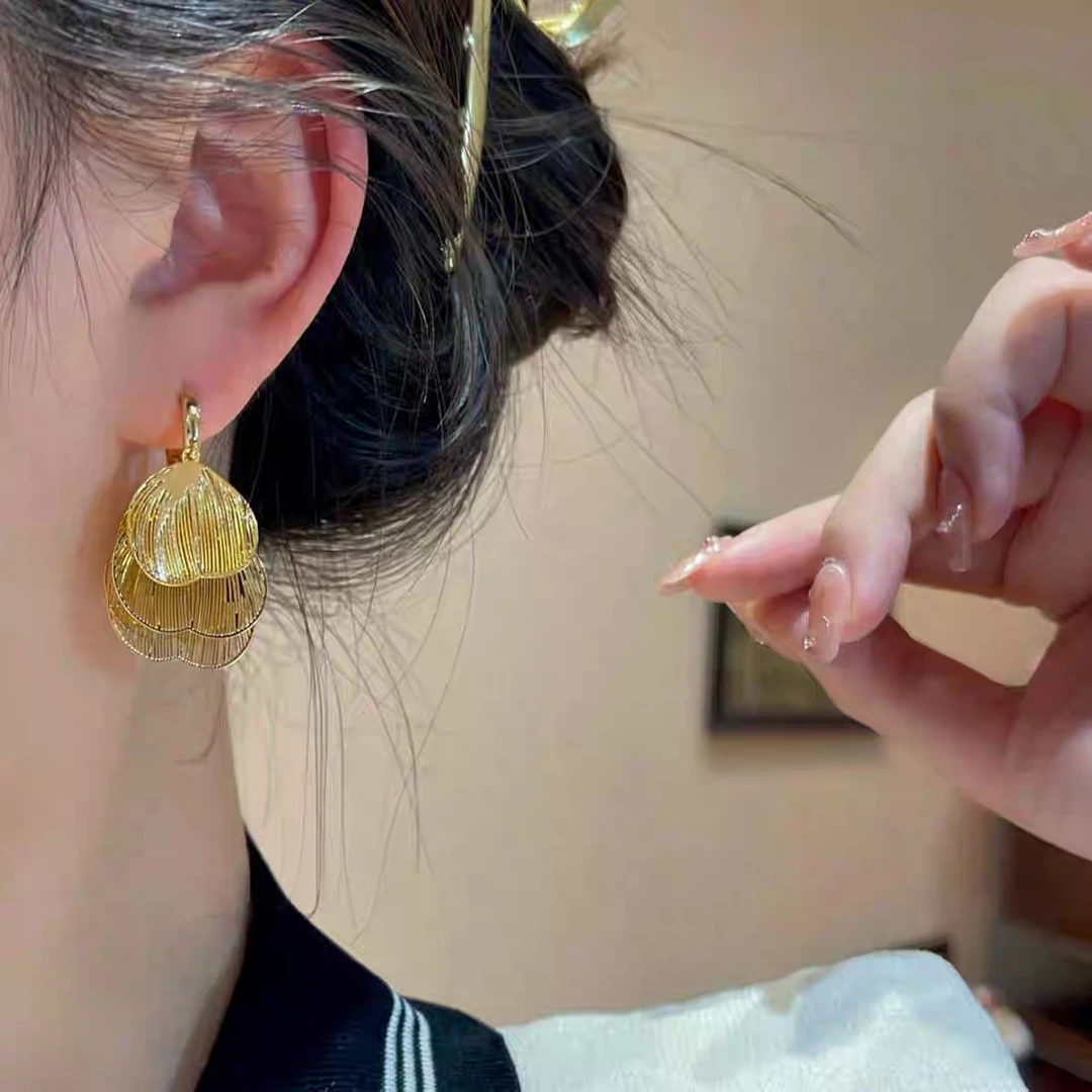 铜合金耳饰 金属镂空蝶翼流苏耳环高级感小众设计时尚气质耳钉女