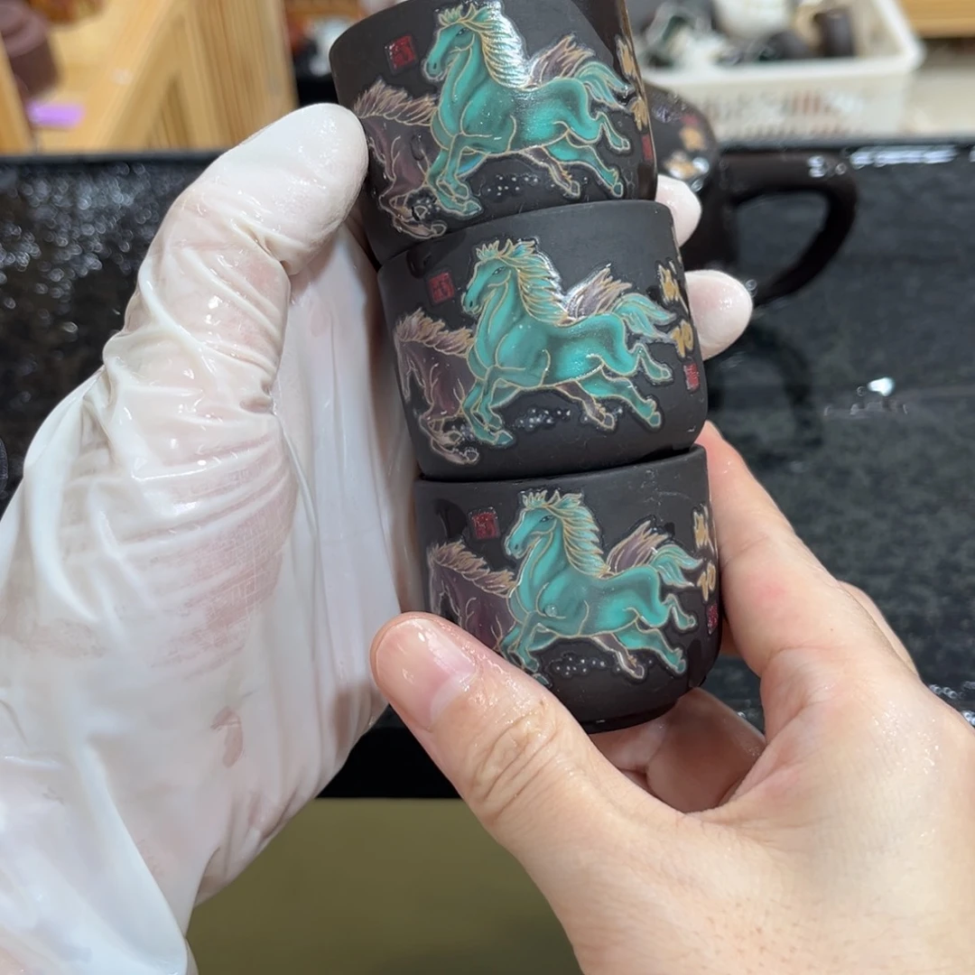 紫砂紫砂壶和其它器皿
