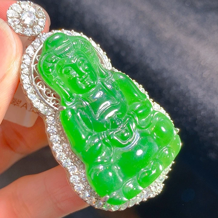 【闪购商品】翡翠颈饰银S925镶嵌翡翠