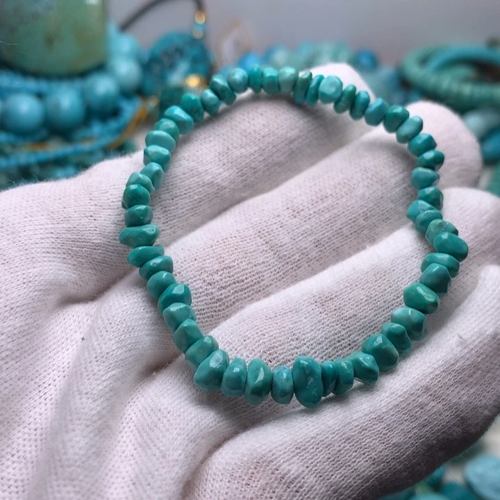 绿松石未镶嵌手串