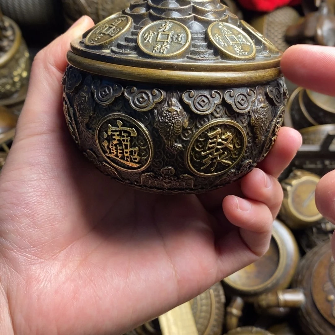 精美铜器做工精良