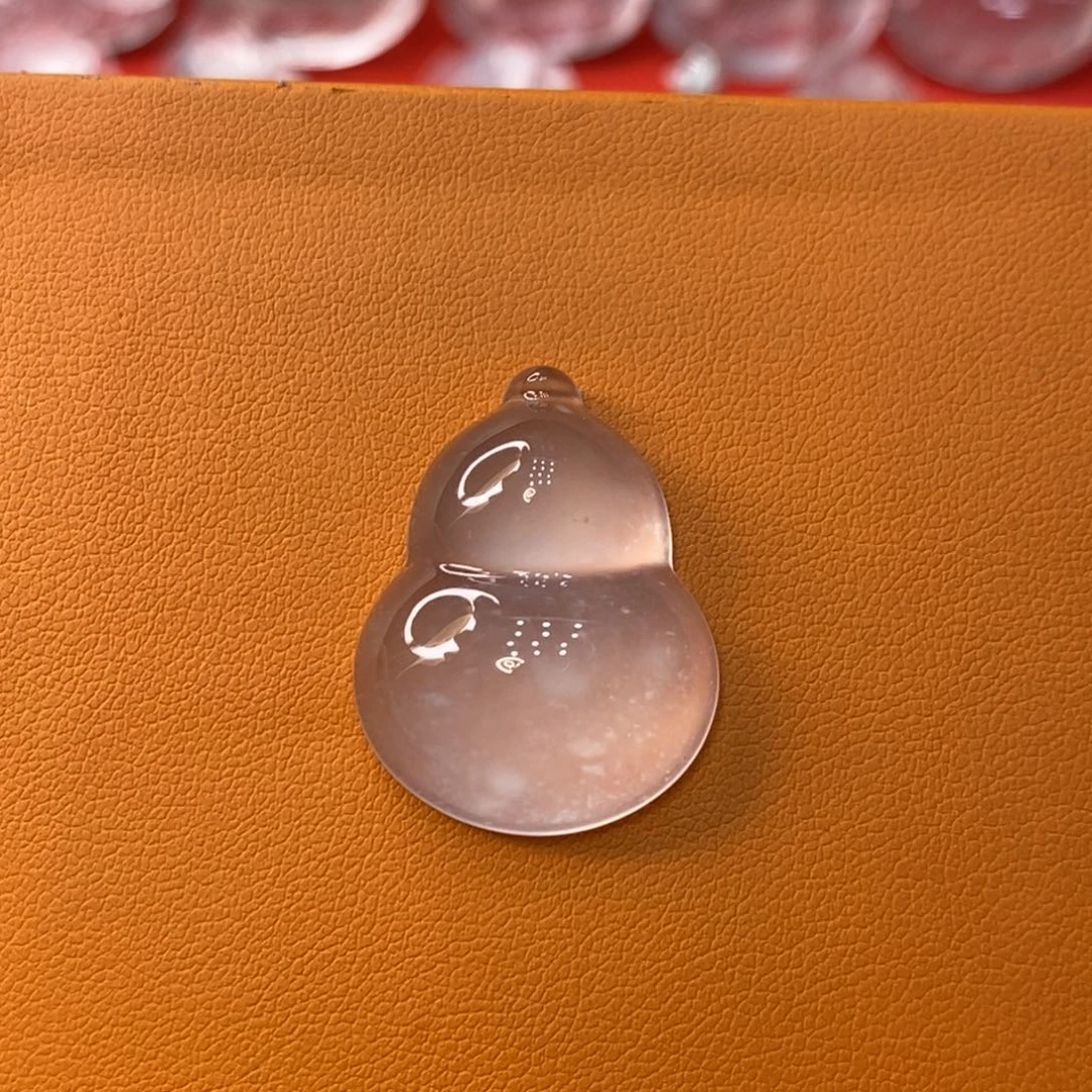 石英质玉未镶嵌吊坠