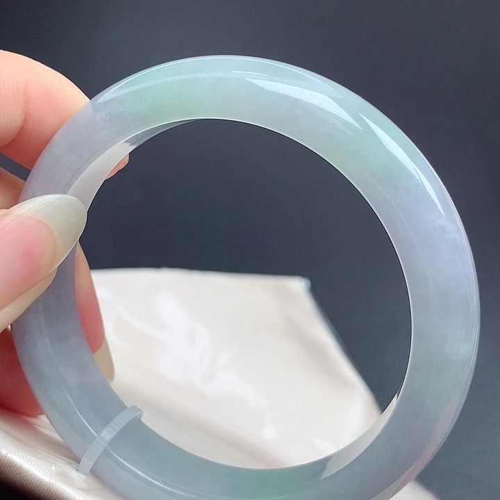 翡翠未镶嵌手镯57圈口