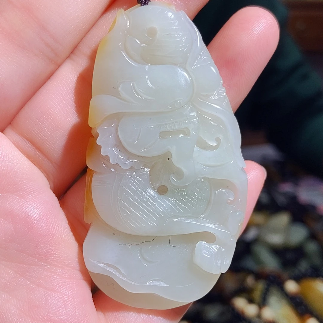 颈饰未镶嵌和田玉