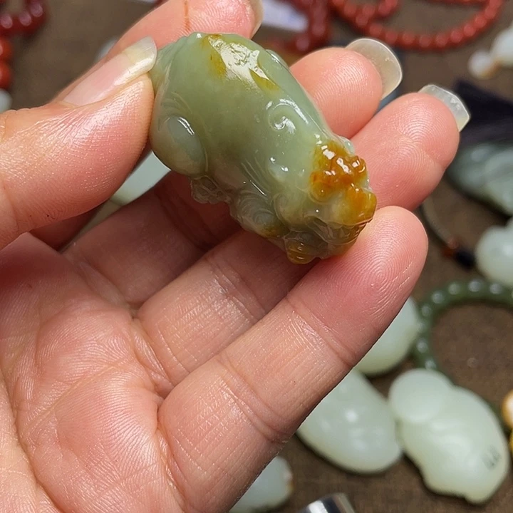 和田玉未镶嵌挂件