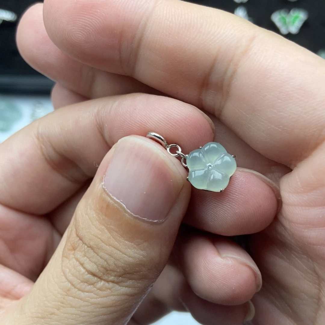 翡翠银S925镶嵌颈饰