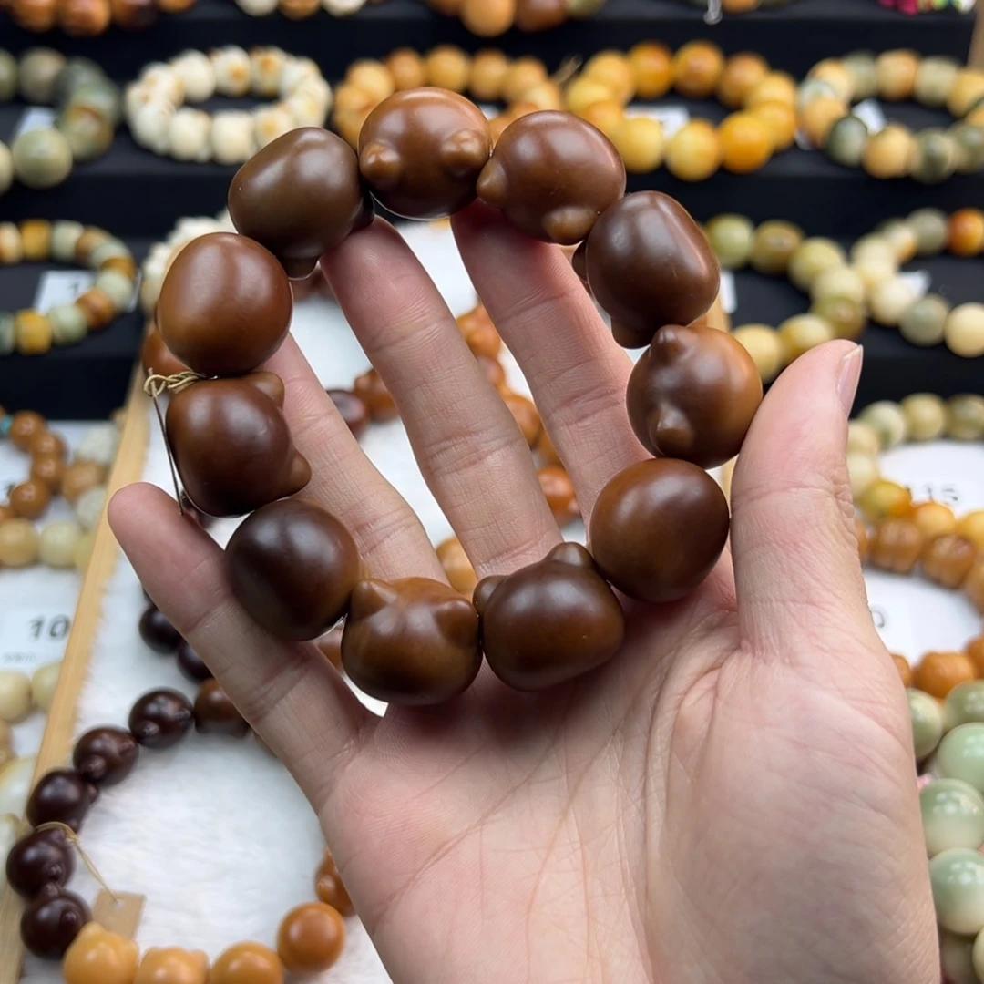 白玉菩提手串微瑕