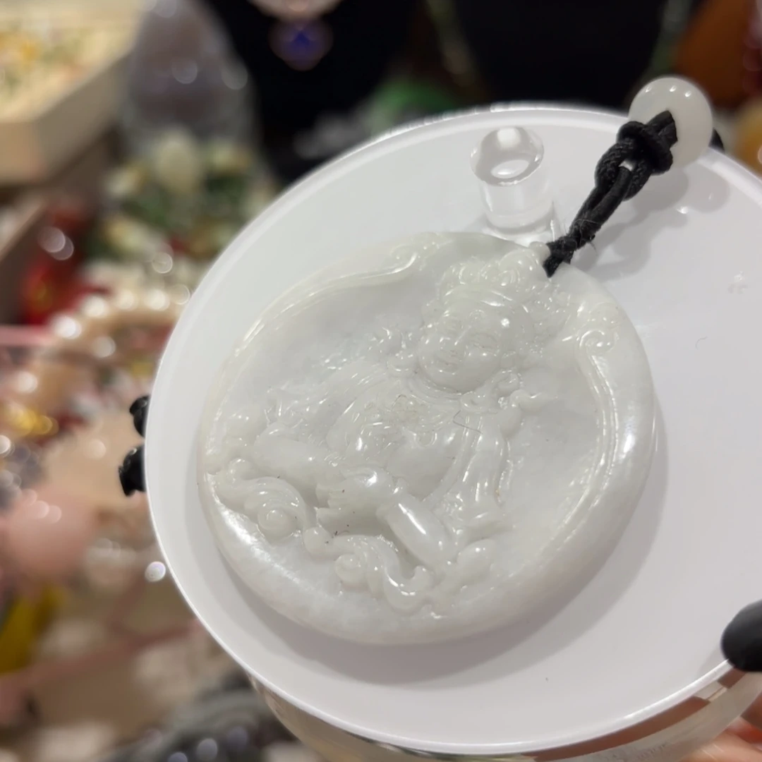 翡翠未镶嵌颈饰4255