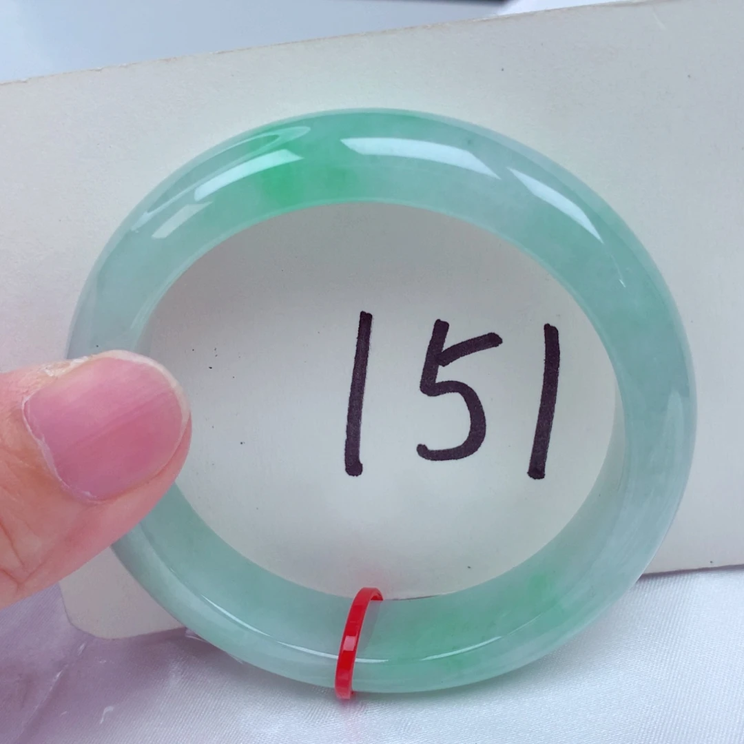 翡翠未镶嵌手镯翡翠